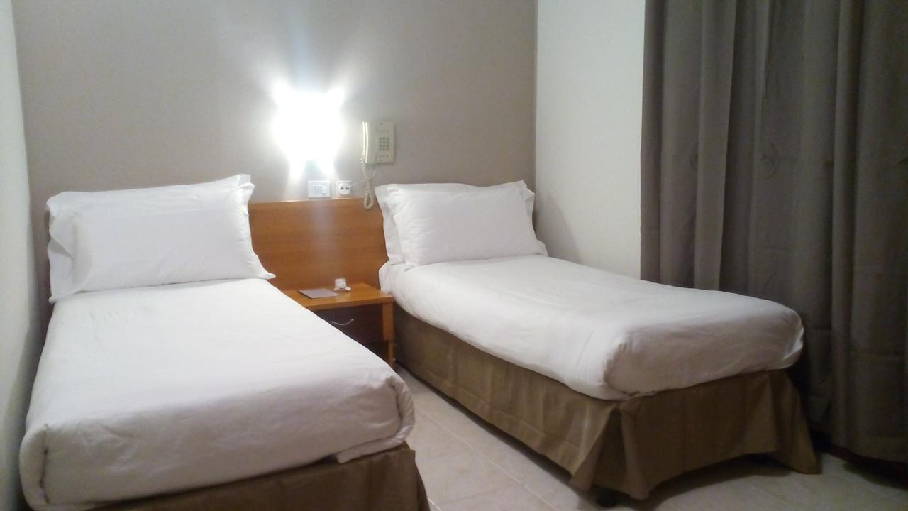 Albergo Soliani Fabbrico Exterior photo