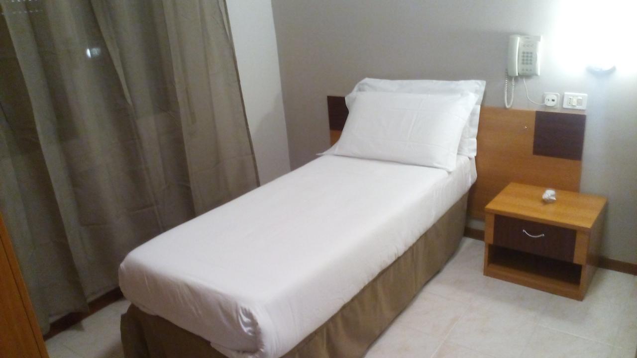 Albergo Soliani Fabbrico Exterior photo